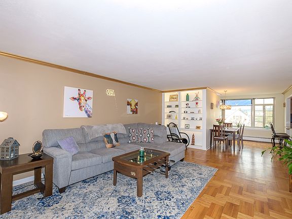 4th image of 30 Outlook Ave APT 303