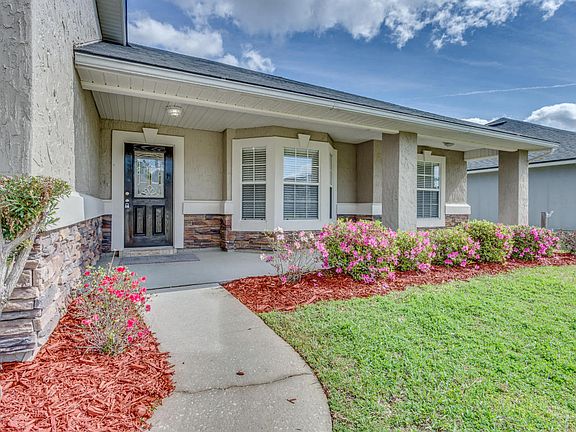 3rd image of 2684 Royal Pointe Dr