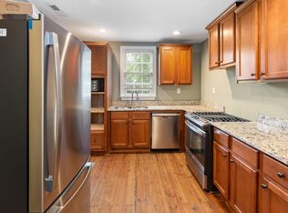 13 Elizabeth St APT B, Charleston, SC 29403