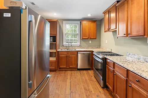 13 Elizabeth St #B Photo 1