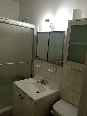 Rented by Archway Realty Inc | media 11