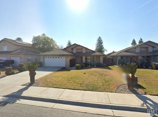 6817 High Peaks Dr, Bakersfield, CA 93313