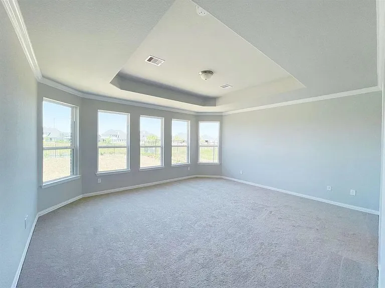 440 Round Lake Dr — Photo 11