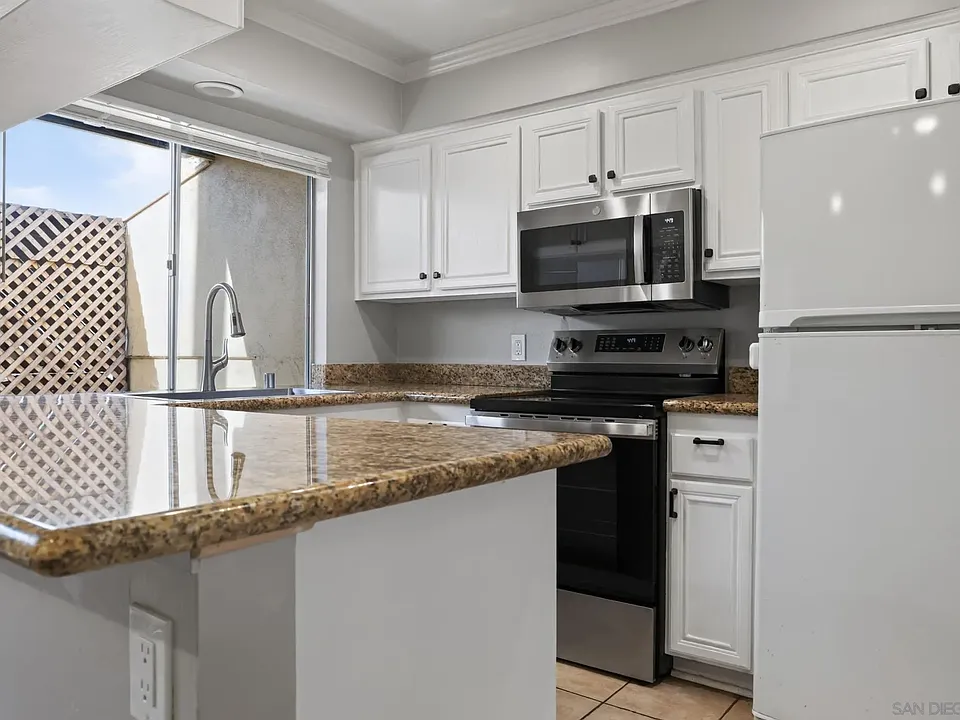 7988 Mission Center Ct #C