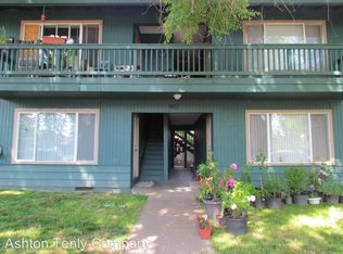 901 S Willamette St APT 2, Newberg, OR 97132
