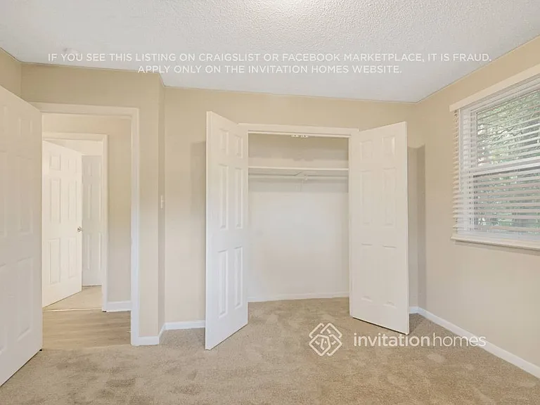 206 Park Ave — Photo 18