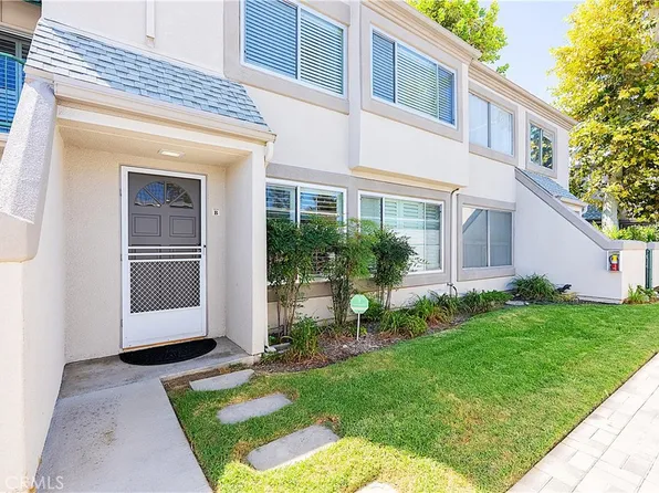 18502 Mayall St Unit B, Northridge, CA 91324