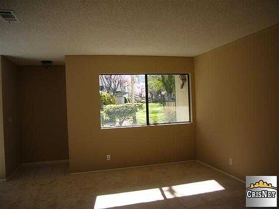 3rd image of 23542 Newhall Ave APT 4