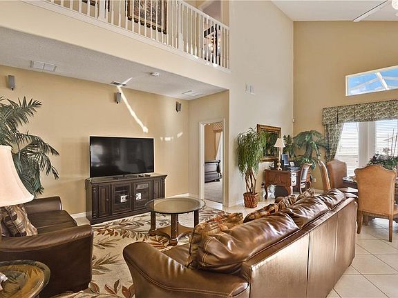 4th image of 8011 Acadia Estates Ct