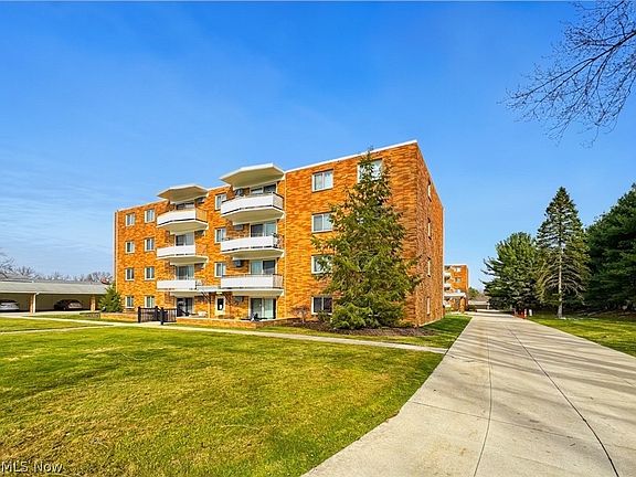 2nd image of 521 Tollis Pkwy APT 396