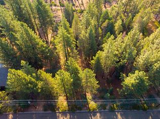 1805 Hekpa Dr, South Lake Tahoe, CA 96150