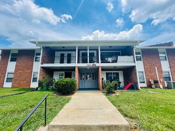 2nd image of 2829 N Ohenry Blvd APT G