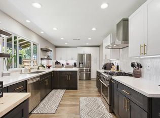 345 Alderglen Dr, Dixon, CA 95620