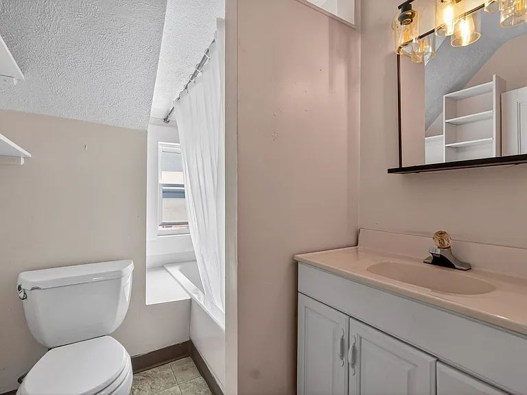 2101 E 16th Ave #3 — Photo 26
