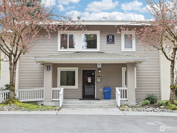 831 126th Place NE #B107, Bellevue, WA 98005