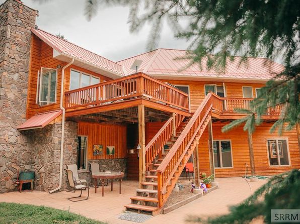 445 Panther Creek Rd, Shoup, ID 83469