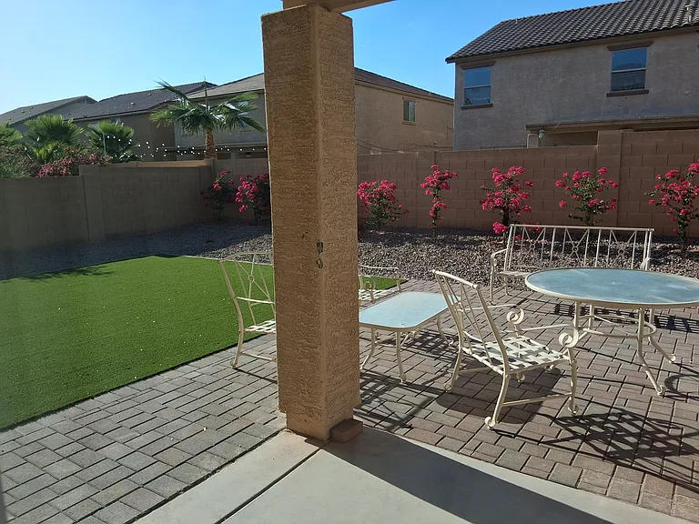 5320 W Saint Kateri Dr — Photo 4