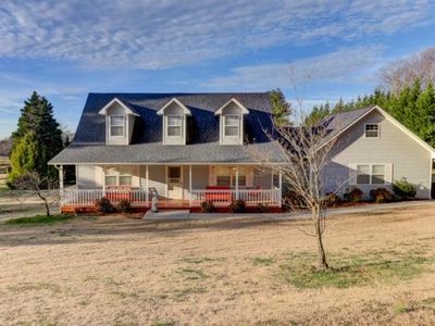 1119 Panorama Dr, Maryville, TN, 37801