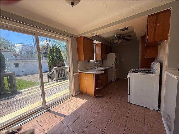 2nd image of 9316 Alexander Rd
