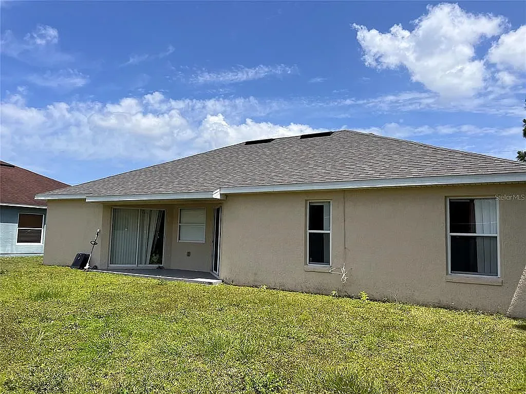 3 bed, 1635 sqft, $2,000 — Photo 3