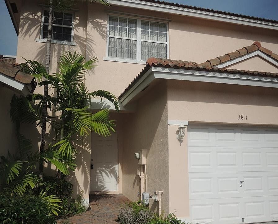 1st image of 3811 NW 90th Way
