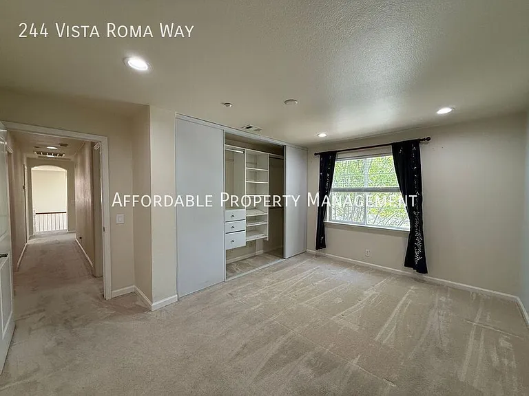 244 Vista Roma Way — Photo 14