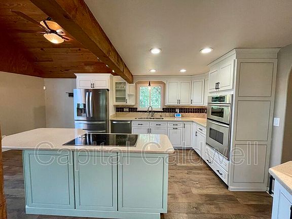 4th image of 4502 Coconut Cove Pl