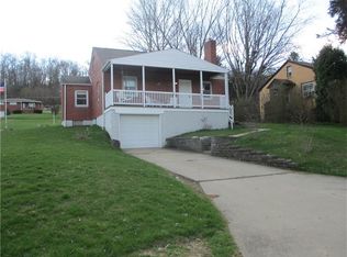 120 Woodlawn Ave, Cecil, PA