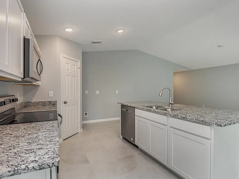 391 Salvador Dr — Photo 22