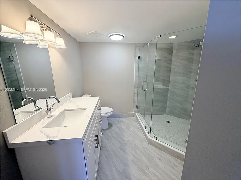 1800 Sunset Harbour Dr #1211 — Photo 3