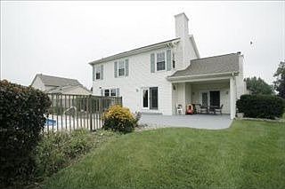 4th image of 7629 Muirfield Dr