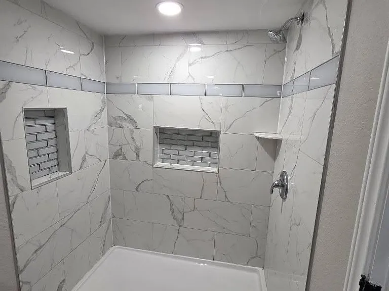 310 Paddock St #4 — Photo 8