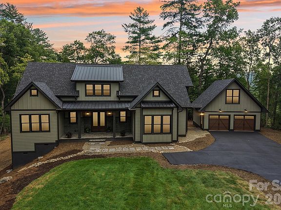 3rd image of 318 Mountain Home Trl