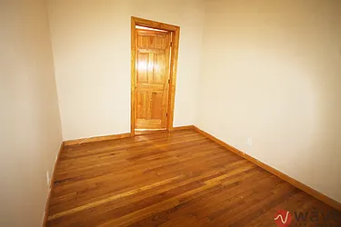 Rented by Wave Real Estate Group