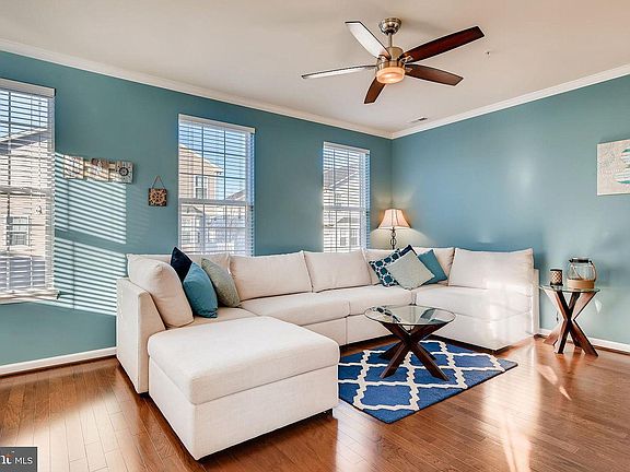 2nd floor family room