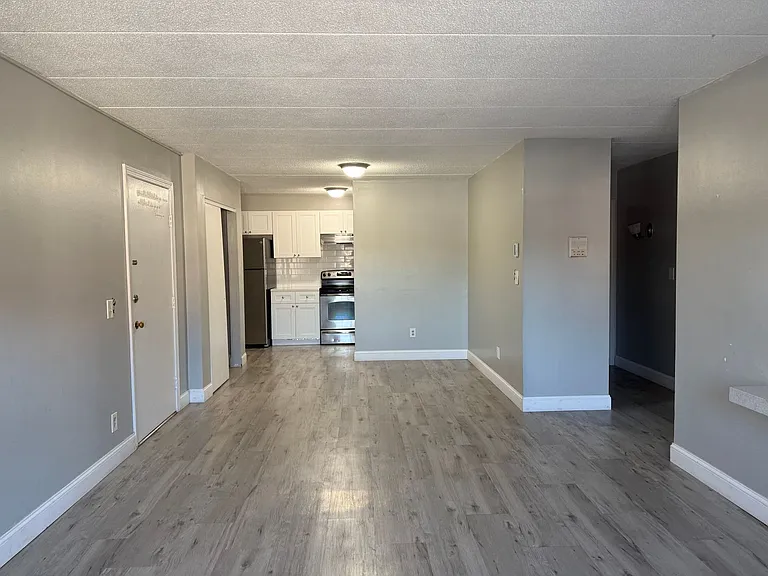 Union Court Apartments — Photo 6