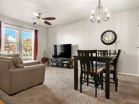 2nd image of 215 Blue Bonnet Drive