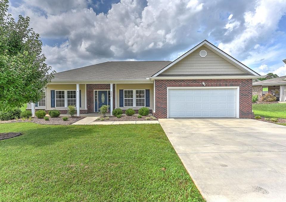 1st image of 2061 Falling Leaf Dr
