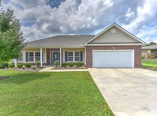 2061 Falling Leaf Dr, Kingsport, TN 37664