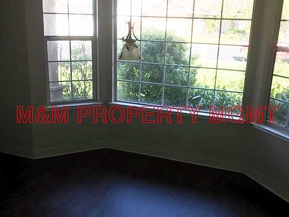 1307 Antrim Dining Room