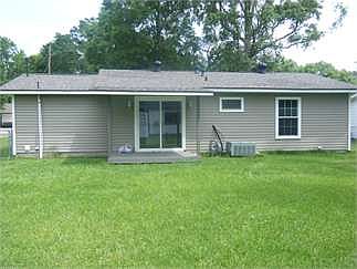 5th image of 713 Roberta Dr
