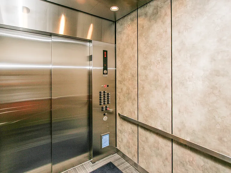 170 W Polk St #802 — Photo 16