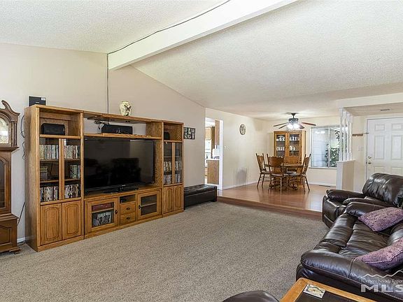 5th image of 1781 Berkshire Dr