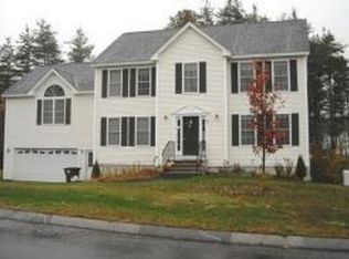 3 Chokeberry Ln, Nashua, NH 03062
