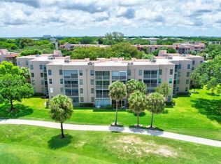 Sabal Palm, Fort Lauderdale, FL 33324