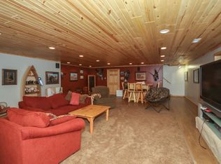 19372 Franconia Trl, Shafer, MN 55074