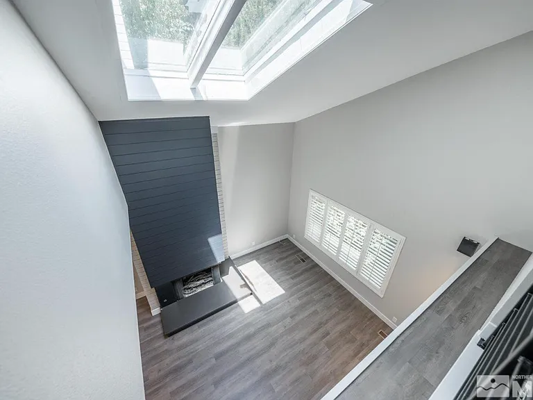 430 Angela Pl — Photo 14