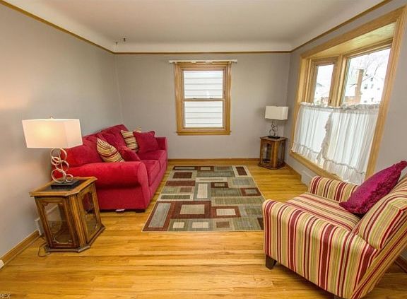 2nd image of 8203 Dorothy Ave