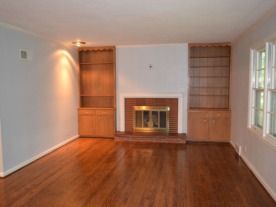 1st image of 1100 W 96th Ter