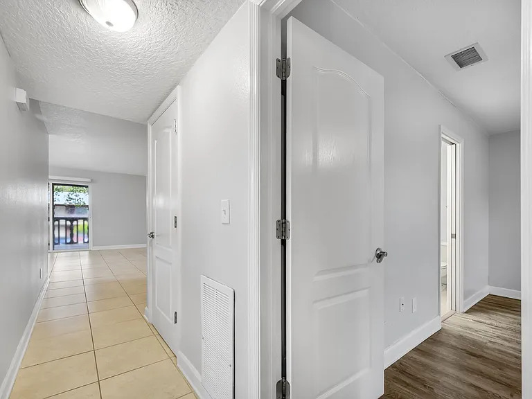 Century Oaks — Photo 14